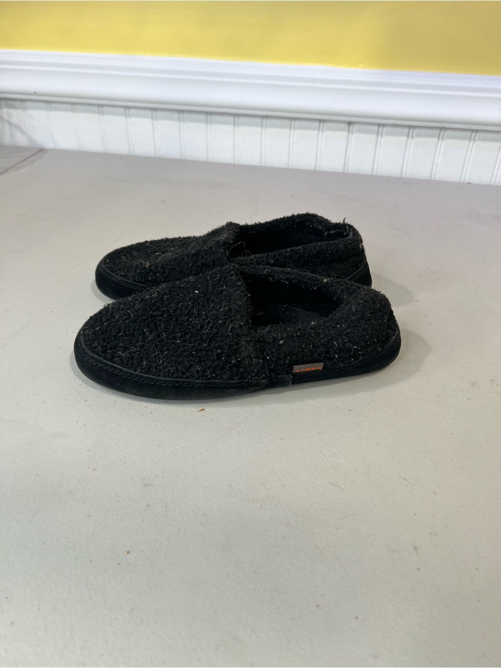 Acorn Black Kids Slip-On Cozy Slippers